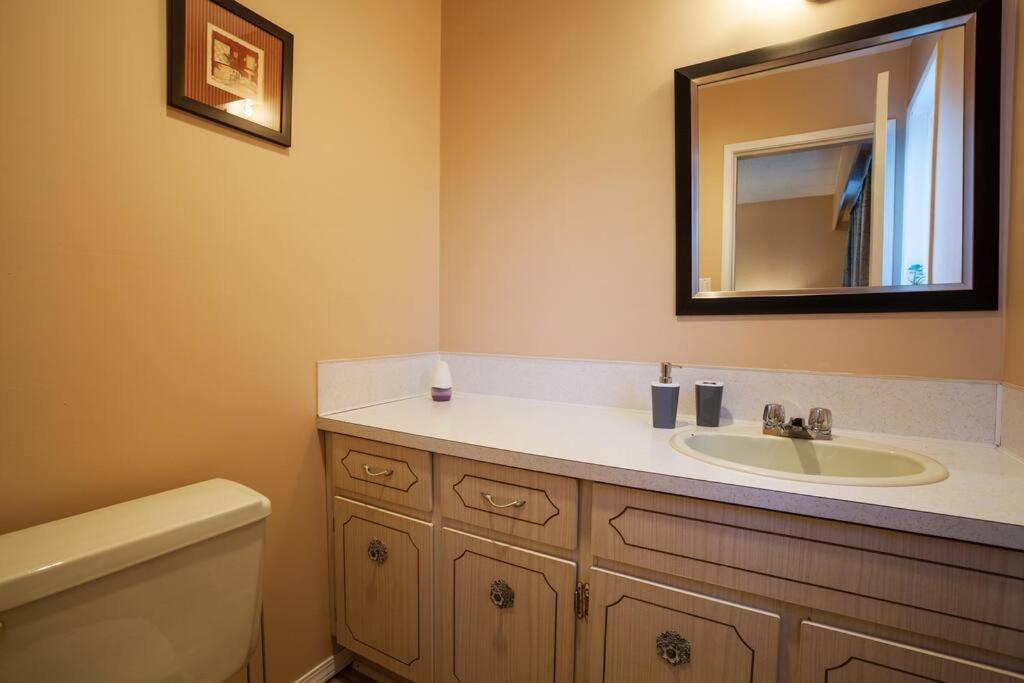 Spacious And Comfy ! Villa Victoria Exterior photo